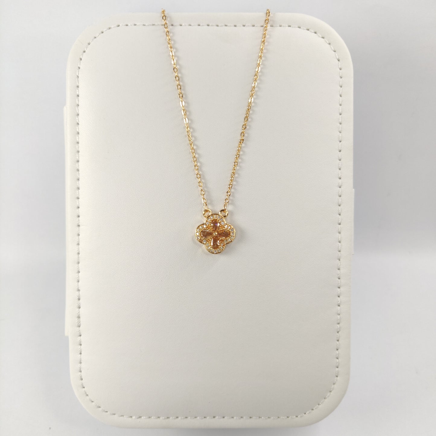 Stunning Four Leaf Clover Necklace with Zircon Gemstones