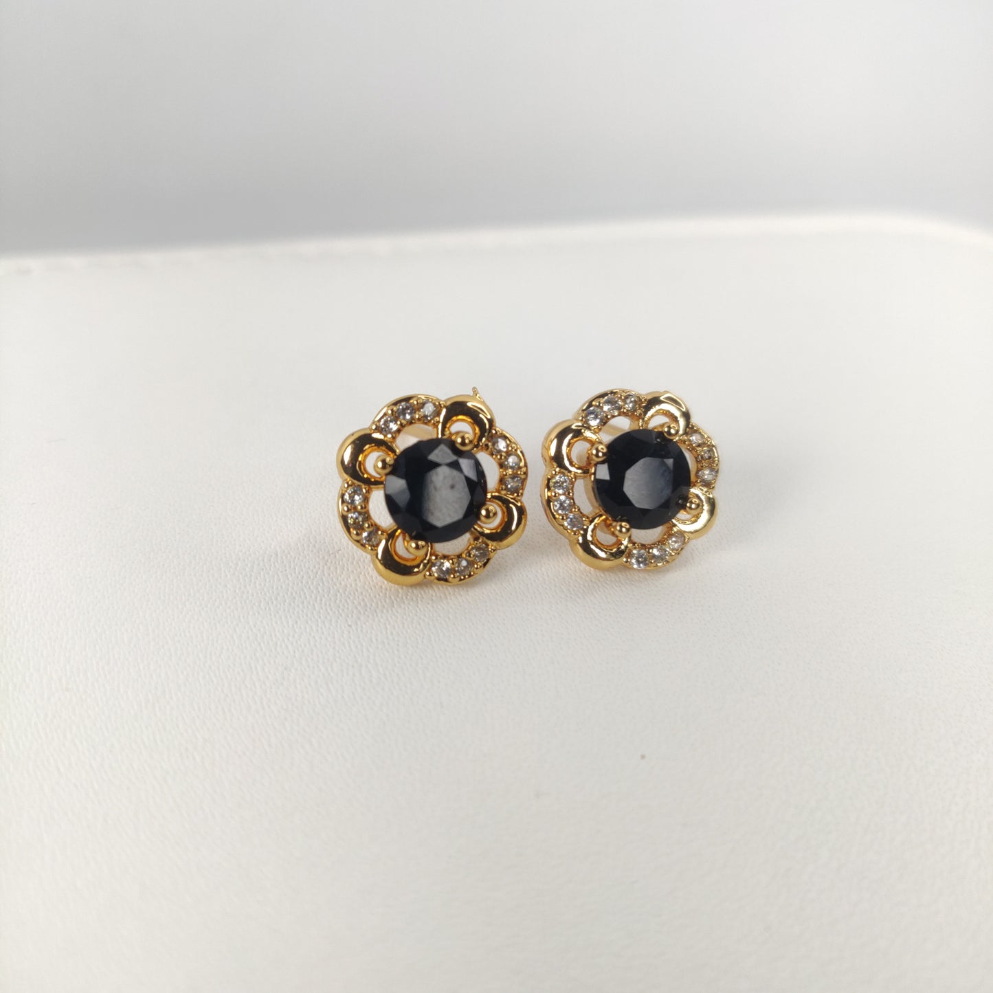 Gold Flower Stud Earrings