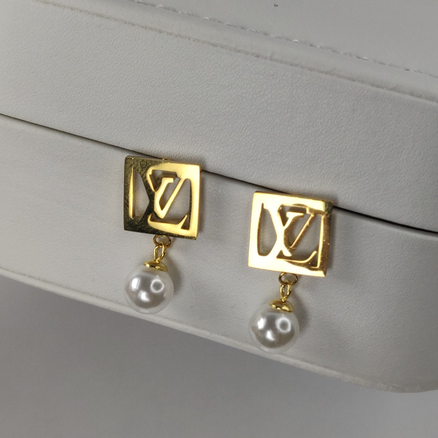 Gold Square Earrings with Pearls