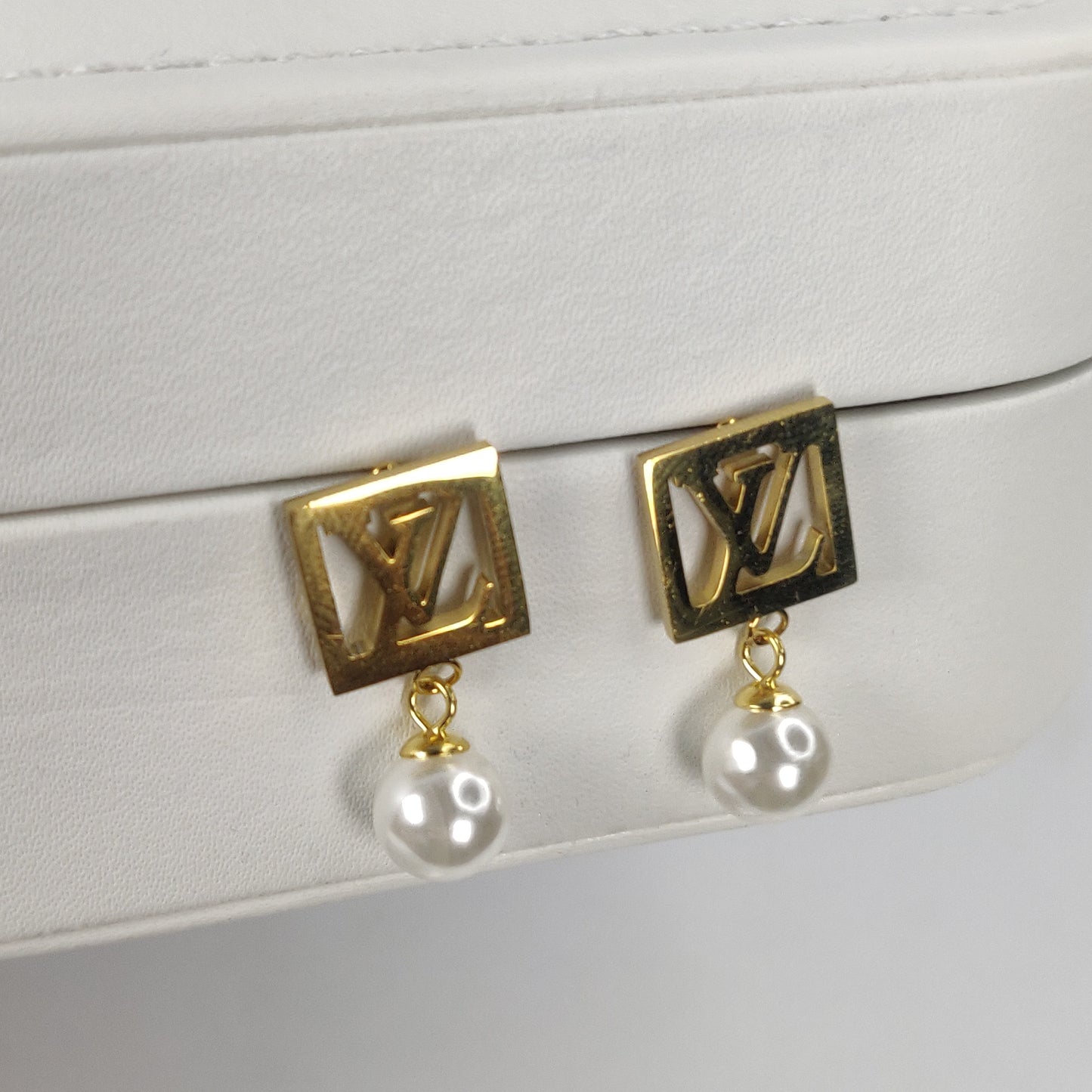 Gold Square Earrings with Pearls